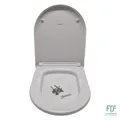 Produktbild: Duravit WC-Sitz ME by Starck Compact - kl. Macke auf der Oberseite