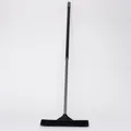 Produktbild: Sweepa Gummibesen Industriebesen mit Abziehlippe 34 cm - mit Teleskopstiel