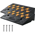 Produktbild: VEVOR 2xSchwellenrampe Vollgummi Türschwellenrampe Max. Tragfähigkeit bis zu 15Tonnen Bordsteinrampe 50x32x11cm Rollstuhlrampe Auffahrrampe Gummirampe ideal für unebenen Boden Bordsteinkanten