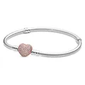 Produktbild: PANDORA Pavé-Herz-Verschluss Schlangen-Gliederarmband mit Sterling-Silber und 14 Karat rosévergoldete Metalllegierung, Cubic Zirkonia Steinen aus der PANDORA Moments Collection, 21cm