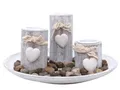 Produktbild: Schönes Deko-Set mit 3 Teelichthalter - dekoriert mit Herzen auf Teller und Dekosteine - romantisch stilvoll für Wohnzimmer Tischdeko Geschenkidee Kerzenhalter Landhausstil Shabby Chic - Ø24h12cm