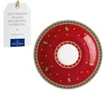Produktbild: Villeroy & Boch – Toy's Delight Specials Milchkaffee-Untertasse Rot, Spülmaschinenfest, Mikrowellensicher, Untersetzer Für Kaffeetasse Weihnachten, Weihnachtsgeschirr Keramik Toys, Premium Porzellan