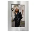 Produktbild: Hama Portraitrahmen Porträtrahmen 13x18 cm, silber, aufhängbar, aufstellbar, für 1 Bilder
