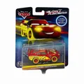 Produktbild: Lightning McQueen Disney Pixar Cars Auto Glow In The Dark Racers HPG77 1:55 NEU