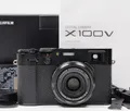 Produktbild: Fujifilm X100V Kompaktkamera schwarz ZUBEHÖRPAKET OVP mit Fotokoffer Top Zustand