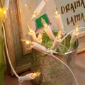 Produktbild: Lichterkette innen 10 klare warme Lichter, beleuchtet 1,35m, Kabel weiß, Stecker