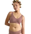 Produktbild: Sloggi Damen Nahtloser BH Zero Feel 2.0 Soft Bra, ohne Bügel, Gepolstert, Verstellbare Träger, M+, Schwarz