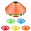 Produktbild: Fousenuk 20 Stück Fussball Hütchen Set, Runde Markierungshütchen Mit Ständer, Sport Hütchen, Markierungsscheiben, Fußball Hütchen für Hockey, Eislaufen, Handball, Koordinationstraining (5 Farben)