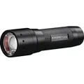 Produktbild: LED-Taschenlampe P7 Core 450 lm 4xAAA Alkaline 300m LEDLENSER