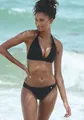 Produktbild: s.Oliver Triangel-Bikini, mit Zierknoten, Gr. 38 - Cup B, schwarz Cup B