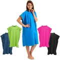 Produktbild: Fit-Flip Badeponcho aus Mikrofaser für Damen und Herren - schnelltrocknend, kompakt und Ultraleicht - Strandponcho für Erwachsene mit Kapuze (Größe L, Blau/Grün)