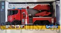 Produktbild: BRUDER Scania Super 560R Feuerwehr mit Drehleiter und Wasserpumpe Licht Sound