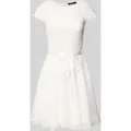 Produktbild: Swing Cocktailkleid mit Spitzenbesatz und Bindegürtel in Offwhite, Größe 42