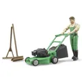 Produktbild: Bruder 62103 - bworld Gärtner mit Rasenmäher Gartengeräten Spielfigur beweglich