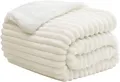 Produktbild: BEDELITE Kuscheldecke Flauschig Decke 150x200 - Dicke XL Sherpa Decken Cremeweiß
