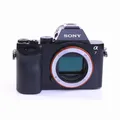 Produktbild: Sony Alpha 7 Systemkamera (Body) + GARANTIE* (#A4486)