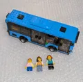 Produktbild: LEGO CITY: Bus Aus (60335) Town Center Bus Figuren