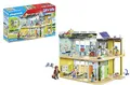 Produktbild: PLAYMOBIL | City Life | Große Schule | mit beweglicher Tafel | Spielzeug für Kinder ab 5 Jahren | 71327
