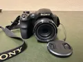 Produktbild: Sony DSC-H300 Cyber-shot  20.1 MP Digitalkamera in schwarz