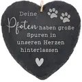 Produktbild: Spruchreif | Wetterfestes Schieferherz mit Gravur „Deine Pfoten haben große Spuren hinterlassen“ | Herzförmige Schiefertafel zum Aufhängen | Erinnerung & Trauergeschenk für Haustiere
