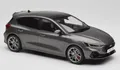 Produktbild: Ford Focus ST 2022 Metallgrau Modellauto 1:18 Maßstab Model Car Group MCG18454