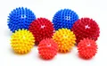 Produktbild: TOGU Noppenball Massageball Igelball, 9 cm rot