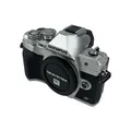 Produktbild: Olympus OM-D E-M10 Mark IV Systemkamera Kit 20 MP 14-42 mm f/3.5-5.6 WiFi Silber