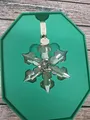 Produktbild: Swarovski Crystal A.E.2022  Gold Snowflake  Star Ornament. Art No 5634888