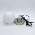 Produktbild: B.K.Licht - Nachttischlampe mit Touch, Dimmbar, E14 Fassung, Kugel Glas weiß, Ti