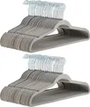 Produktbild: Basics Kleiderbügel für Anzug / Kostüm, mit Samt überzogen, 100er-Pack, Grau