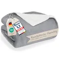 Produktbild: Blumtal Premium Sherpa Kuscheldecke flauschig 130x150 cm - Oeko-Tex zert. Sofa Decke mit Dicker Sherpa-Innenseite - super Flauschige Decke extra dick und wärmend - Cozy Fleecedecke - Grau