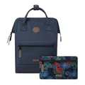 Produktbild: Cabaïa - Adventurer Rucksack Reykjavik Medium 18L - Wasserabweisend - Laptopfach bis zu 13 Zoll - 2 Vordertaschen - vegan zertifiziert - Rucksack für Reisen und Arbeit, Damen & Herren - Blau