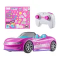 Produktbild: Hot Wheels Barbie Spielzeugauto, ferngesteuertes pinkfarbenes Cabrio, Platz für 2 Barbie-Puppen und Kofferraum lässt sich zum Aufbewahren öffnen, Stickerbogen für Gestaltungsmöglichkeiten, JBH05
