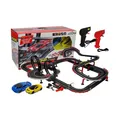 Produktbild: BSD Gigant Spielzeug Rennbahn Riesenrennbahn, Länge 14 Meter (1420cm), Maßstab 1:43, Geschwindigkeitswechsel-Funktion, 2 Autos, 2 Fernbedienungen, 2 360er Schleifen, Rundenzähler, Netzbetrieb