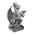 Produktbild: gartendekoparadies.de Drache auf Sockel, Steinfigur, H. 79 cm, 75 kg, Grau, frostsicher aus Steinguss für Außenbereich