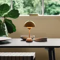 Produktbild: Tischleuchte &Tradition, Flowerpot VP9, dimmbar, Gelb, für Wohnzimmer, Kunststoff, Design - 29.5
