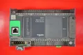 Produktbild: Schneider Electric TM241CEC24T Modicon (Ohne Deckel & ohne Anschlussstecker)