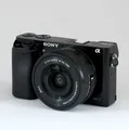 Produktbild: Sony Alpha 6000 Kit 16-50mm schwarz Nur 3.385 Auslösungen - Zustand: sehr gut