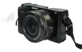 Produktbild: Sony Alpha a6000 mit 16-50mm Objektiv