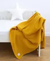 Produktbild: LOOLAY Musselin Decke 120x120cm – 100% Europäische Baumwolle – Leicht Atmungsaktiv – musselindecke Sommer für Kinder – Wickeldecke, Reisedecke und Strandtuch(Senfgelb)