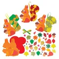 Produktbild: Baker Ross FX577 Laubige Eichhörnchen-Mix&Match-Dekorationssets - Packung mit 5, Herbstdekorationen für Kinder