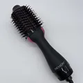 Produktbild: REVLON RVDR5222 Salon One-Step Warmluft- und Volumenbürste