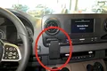 Produktbild: Brodit | ProClip Fahrzeughalter 213556 | Made IN Sweden | Mittelbefestigung, extra Starke Montageplattform | für linkslenkende Fahrzeuge | passt für alle Brodit Gerätehalter, schwarz