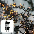 Produktbild: hellum Lichterkette außen, warmweiß LED Lichterkette mit Strom, outdoor 7,66m beleuchtet, 384 LED außen, Außenlichterkette Cluster/Snake Design <59 lm, Kabel schwarz 151862