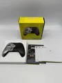 Produktbild: Xbox One Wireless Controller - Cyberpunk 2077 Limited Edition - OVP Sehr Gut