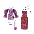 Produktbild: Barbie Fashion Pack – HJT35 – Kleidungsset für Puppen – Minikleid mit Puppenschulter, langes Kleid, Absatz + Handtasche
