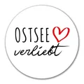 Produktbild: Huuraa Aufkleber Ostsee verliebt 10cm rund Sticker Geschenkidee
