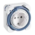 Produktbild: Theben 0260030 Timer 26 - analoge Zeitschaltuhr, Steckdosen Schaltuhr, Zeitprogrammstecker, weiß, bis zu 400 W LED Schaltleistung