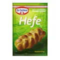 Produktbild: Dr. Oetker Hefe, 10er Pack (10x4x7g) - Ein lockerer Hefeteig entsteht aus der Dr. Oetker Trockenhefe, die Teige bis zu 500 g Weizenmehl lockert und sich damit zum Backen von Kuchen und Broten eignet
