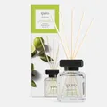 Produktbild: ipuro Essentials LIME LIGHT Raumduft mit Stäbchen 100 ml - Raumerfrischer mit Zitronengras, Bergamotte, Orange, Geranie, Maiglöckchen & Vanilleblumen Duft Aroma - Diffuser mit Stäbchen, Lufterfrischer